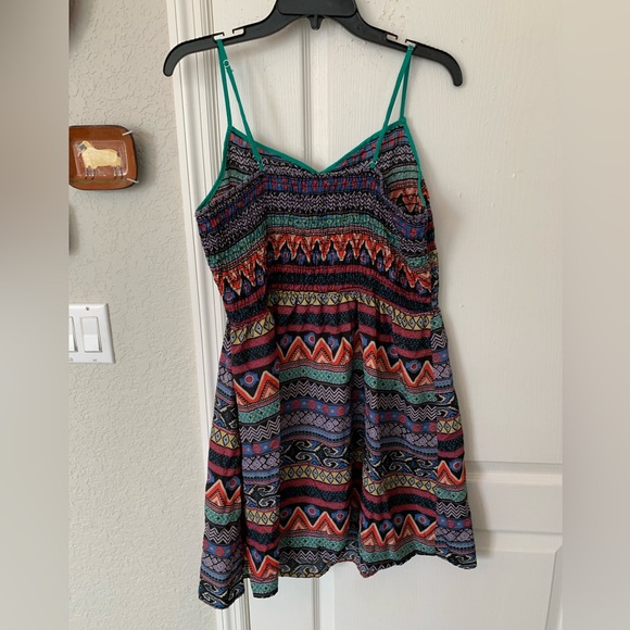 Xhilaration Sundress. Size XL - Picture 3 of 4